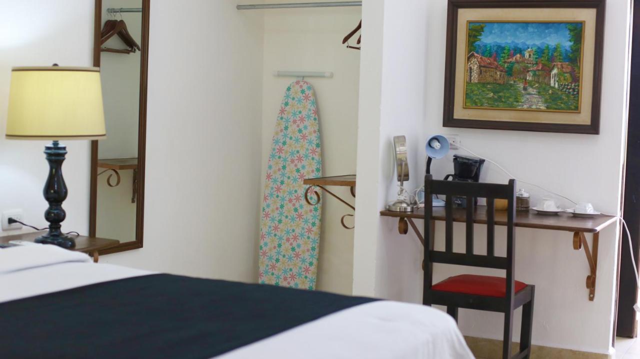 Hotel Ciudad Blanca Copán Esterno foto