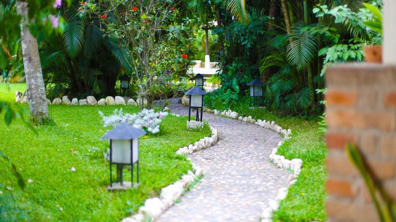 Hotel Ciudad Blanca Copán Esterno foto